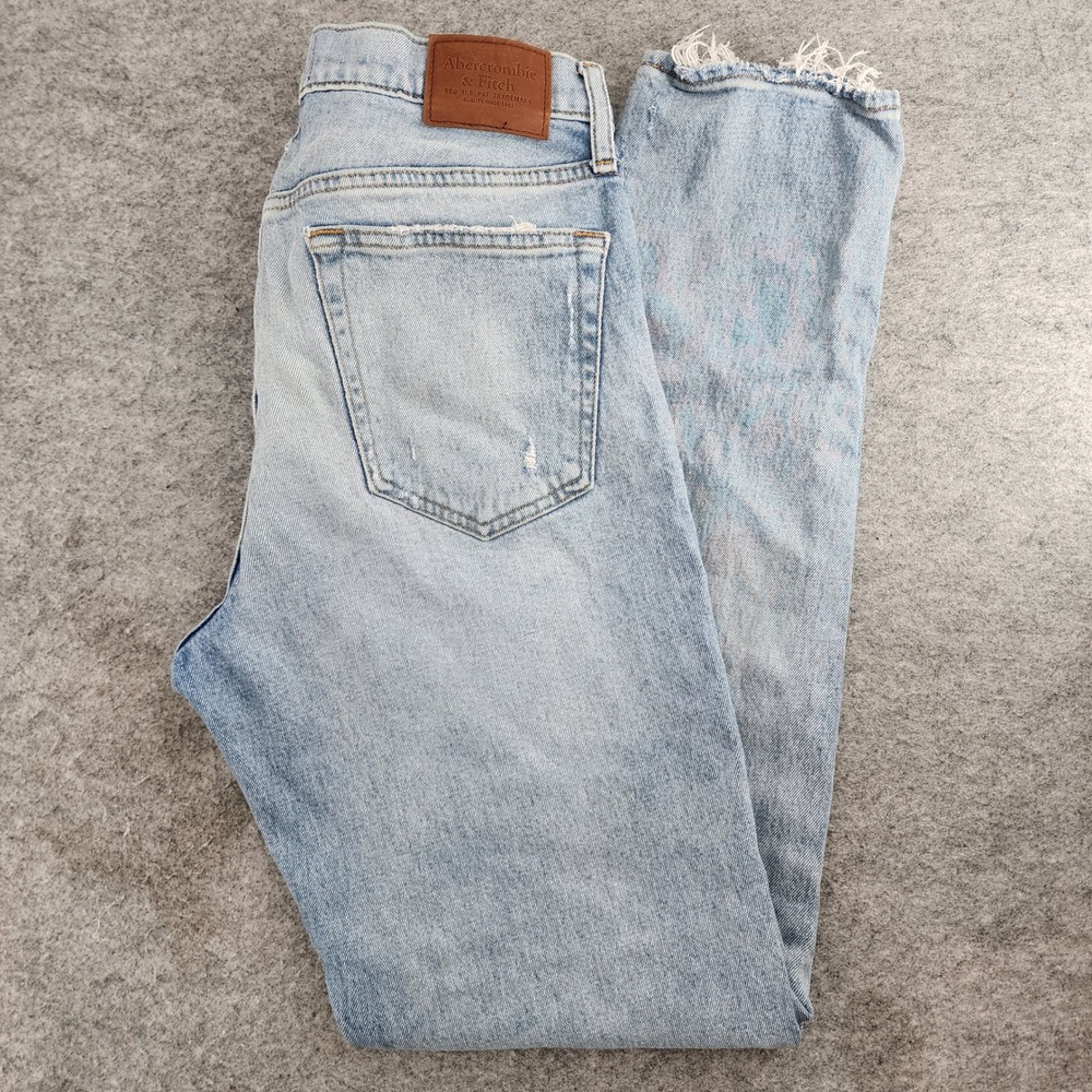 Abercrombie & Fitch 33x34 Light Wash Distressed 90s Slim Vintage Stretch Mens